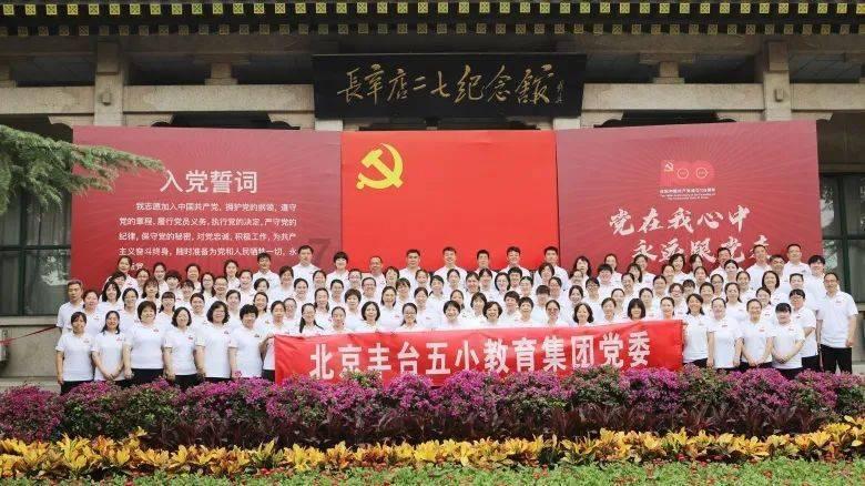 逃出上锁的现代房间8
